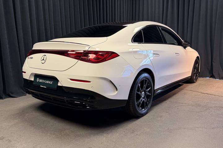 Hvid Mercedes CLA250+ fra 2025