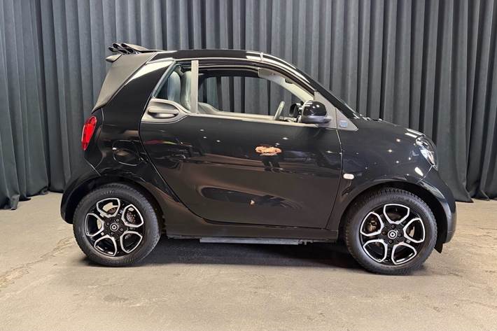 Sort Smart Fortwo fra 2019