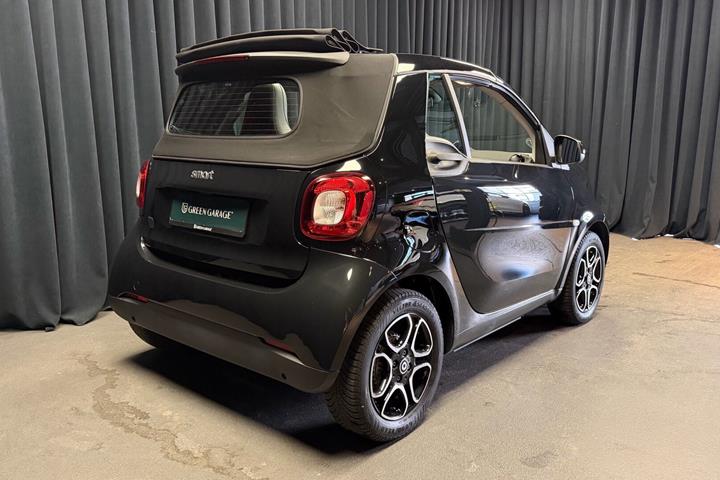 Sort Smart Fortwo fra 2019