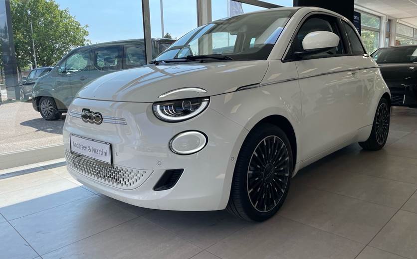 Fiat 500e EL La Prima By Bocelli 118HK 3d Aut.