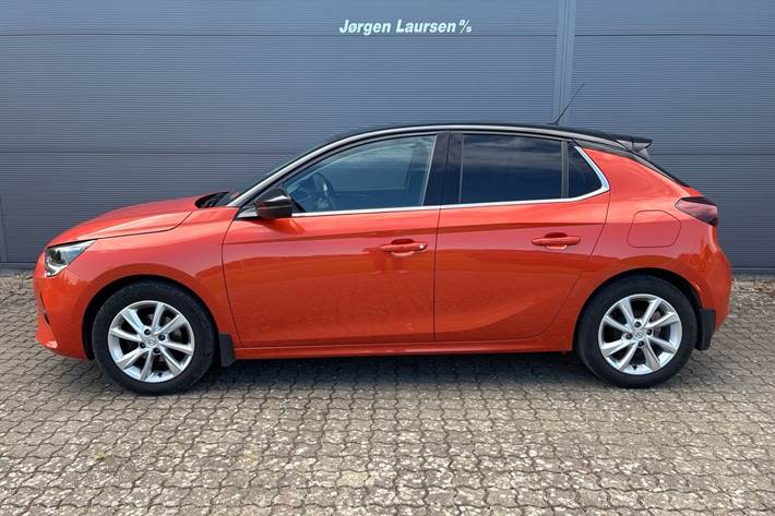 Orange Opel Corsa fra 2022