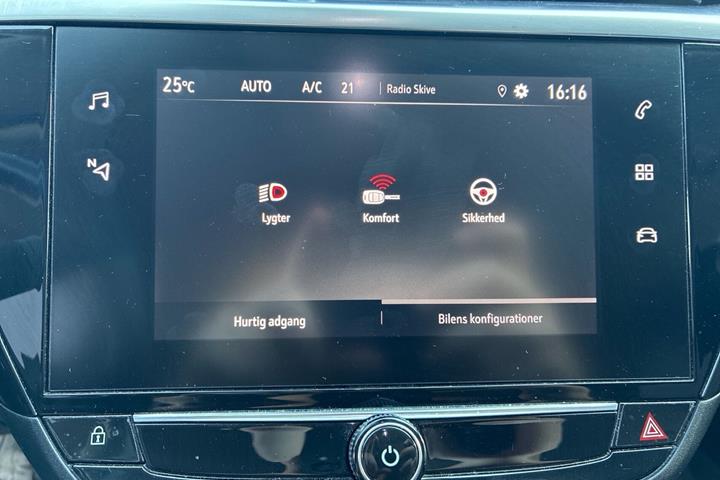 Orange Opel Corsa fra 2022