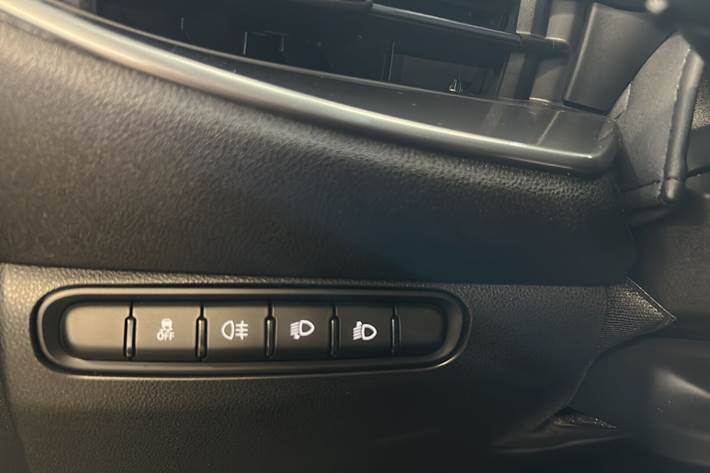Hvid Fiat 500e fra 2023