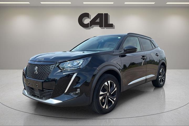 Sort Peugeot 2008 fra 2021 set udefra