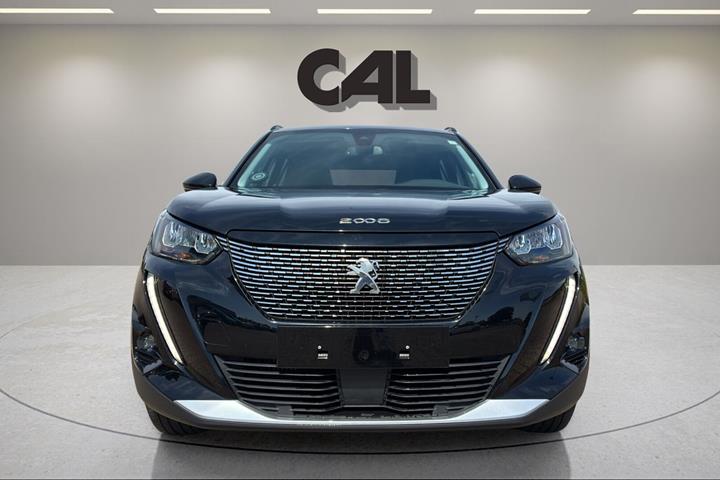 Sort Peugeot 2008 fra 2021