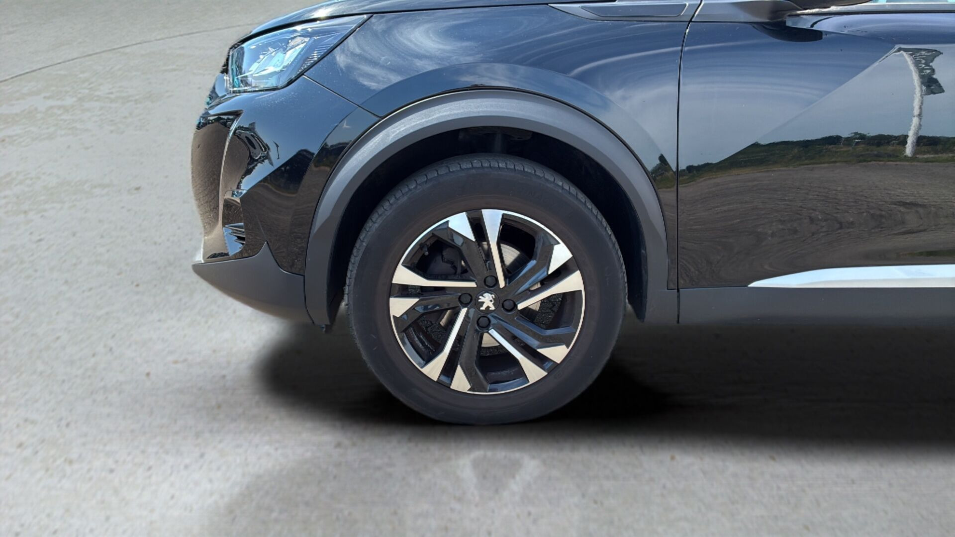 Sort Peugeot 2008 fra 2021