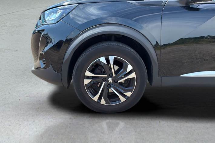 Sort Peugeot 2008 fra 2021
