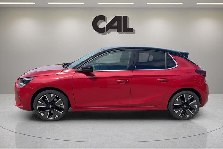 Rød Opel Corsa-e fra 2021
