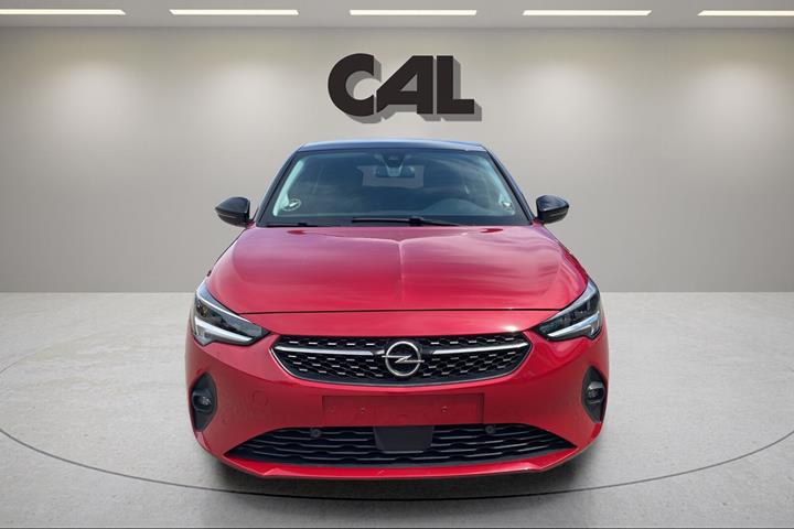 Rød Opel Corsa-e fra 2021