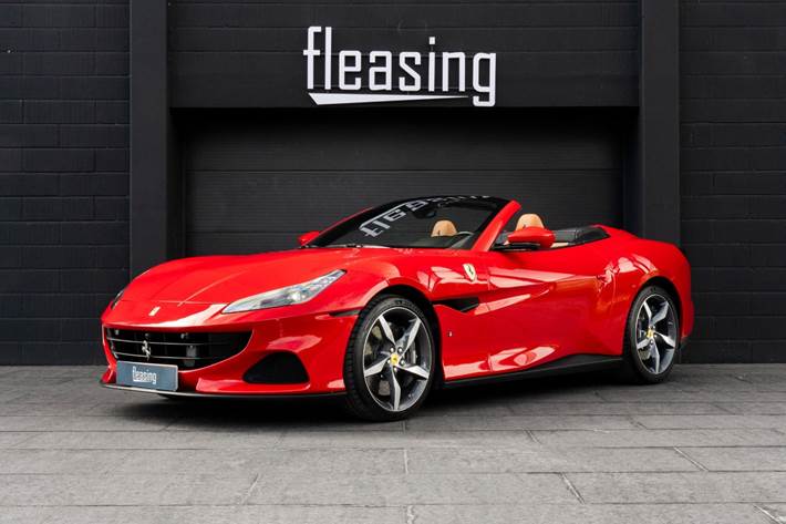 Rød Ferrari Portofino M fra 2021