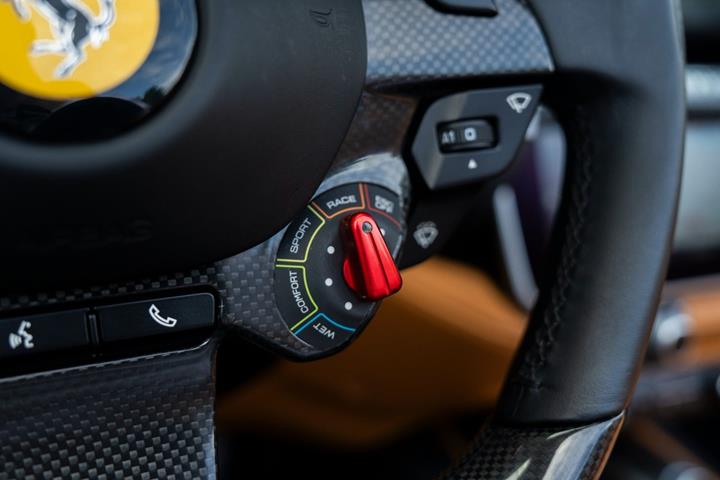 Rød Ferrari Portofino M fra 2021