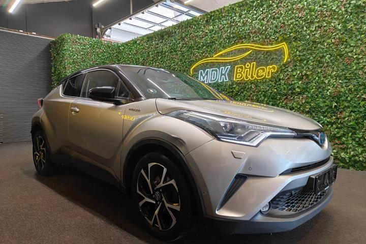undefined Toyota C-HR fra 2019 set udefra