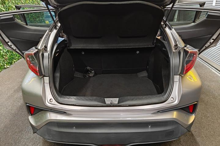 undefined Toyota C-HR fra 2019