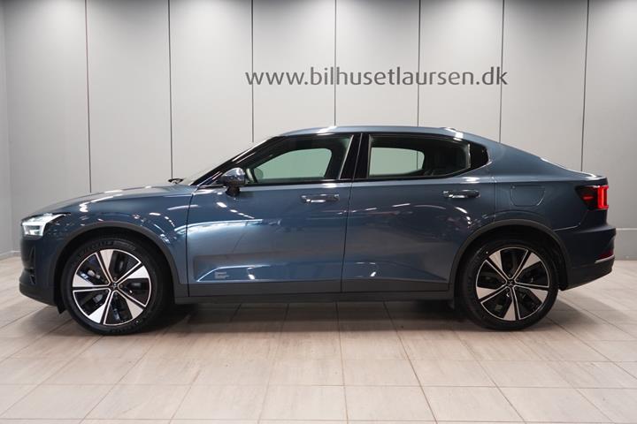 Blå Polestar 2 fra 2023