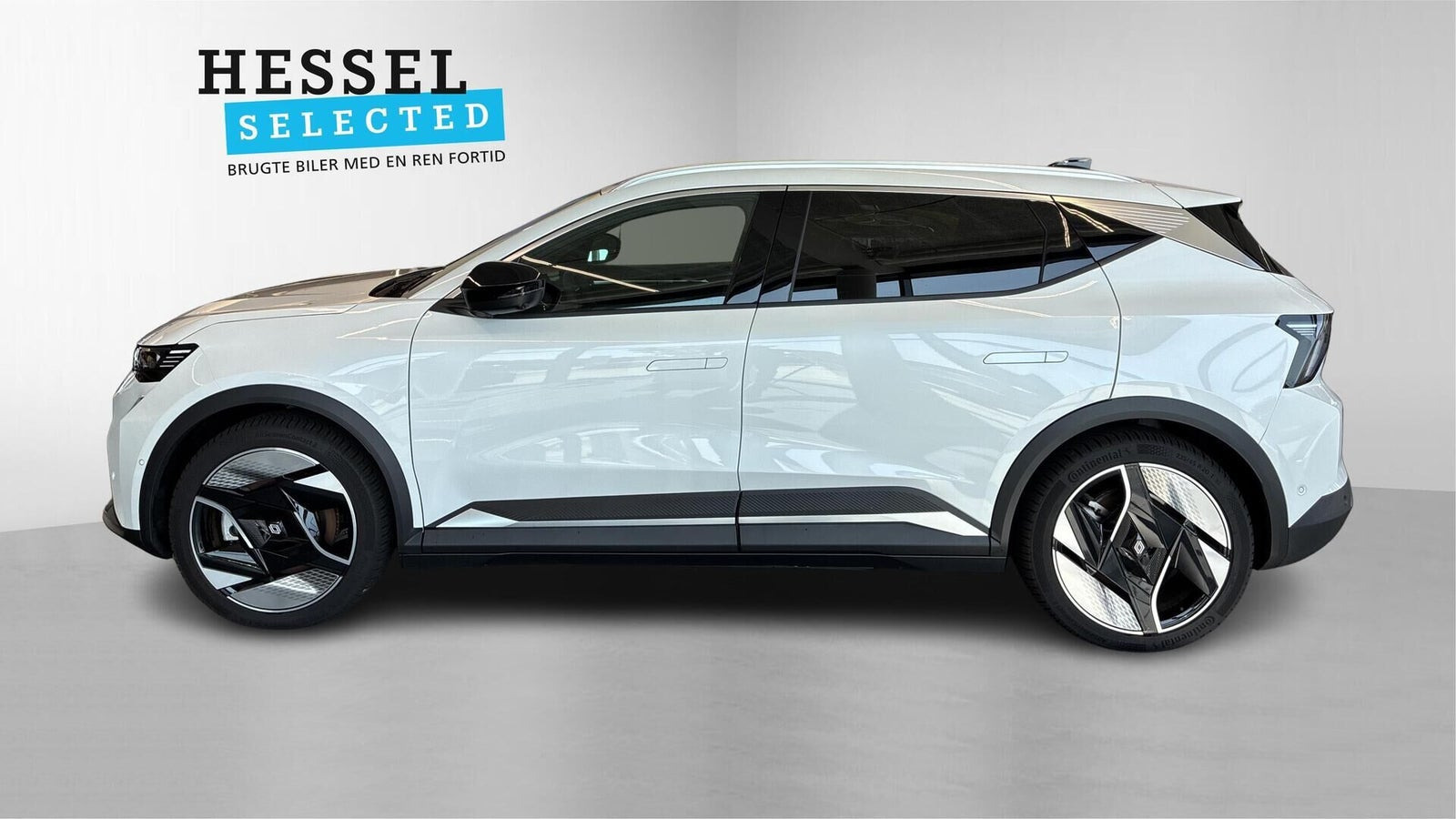 Hvid Renault Scenic E-Tech fra 2025