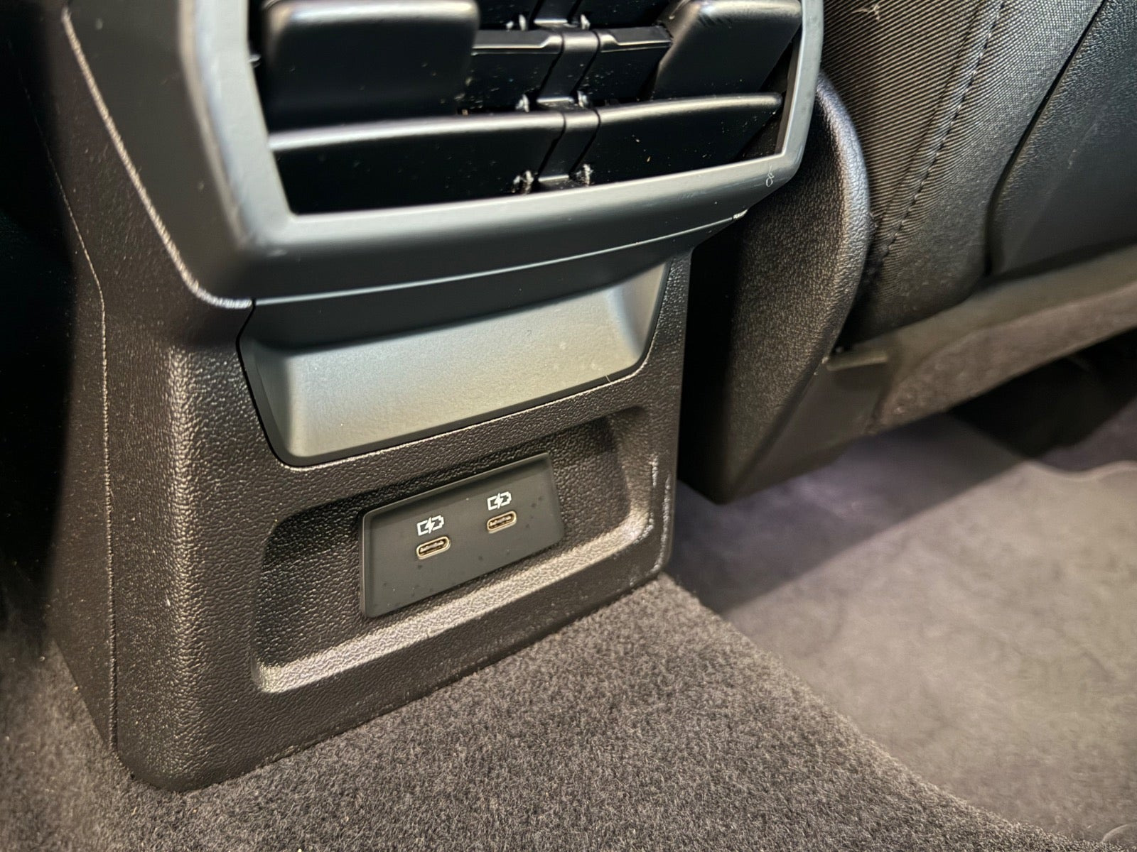 Grå Audi A3 fra 2022
