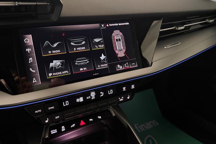Grå Audi A3 fra 2022