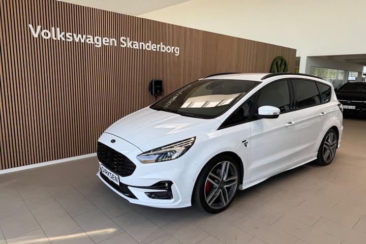 Hvid Ford S-MAX fra 2022