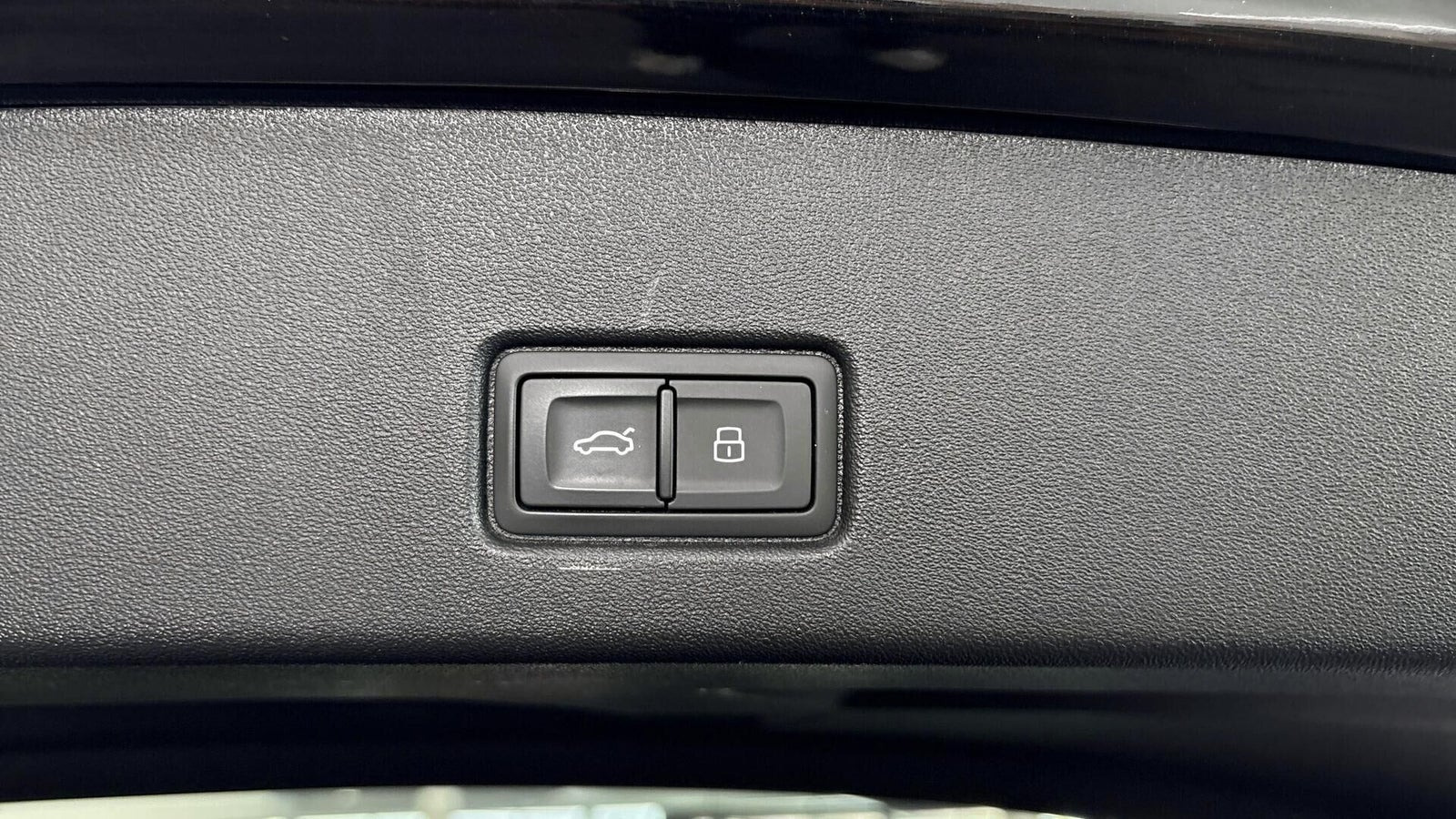 Sort Audi Q4 e-tron fra 2025