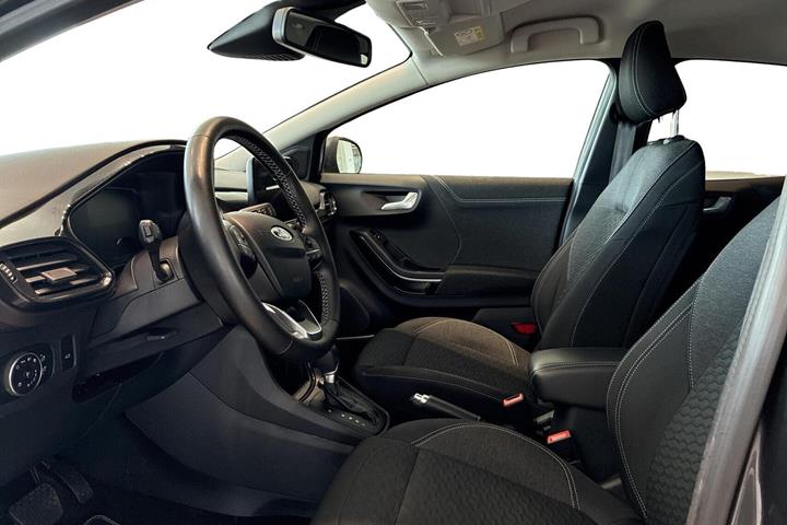 Grå Ford Puma fra 2020