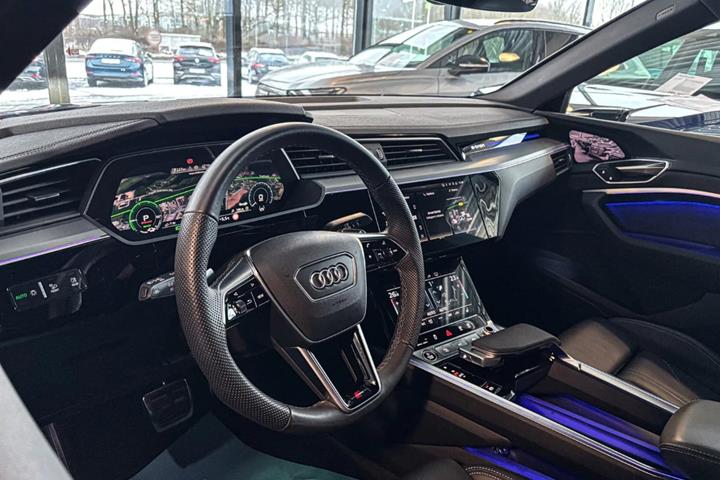 undefined Audi Q8 e-tron fra 2025