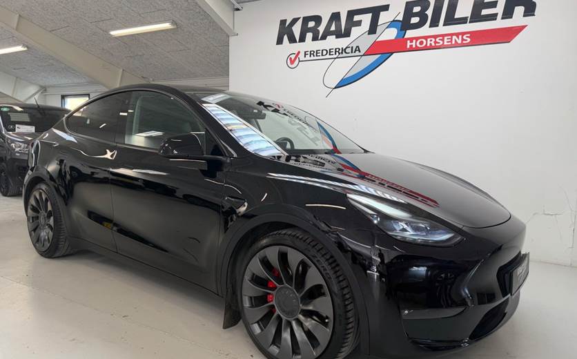 Tesla Model Y Performance AWD