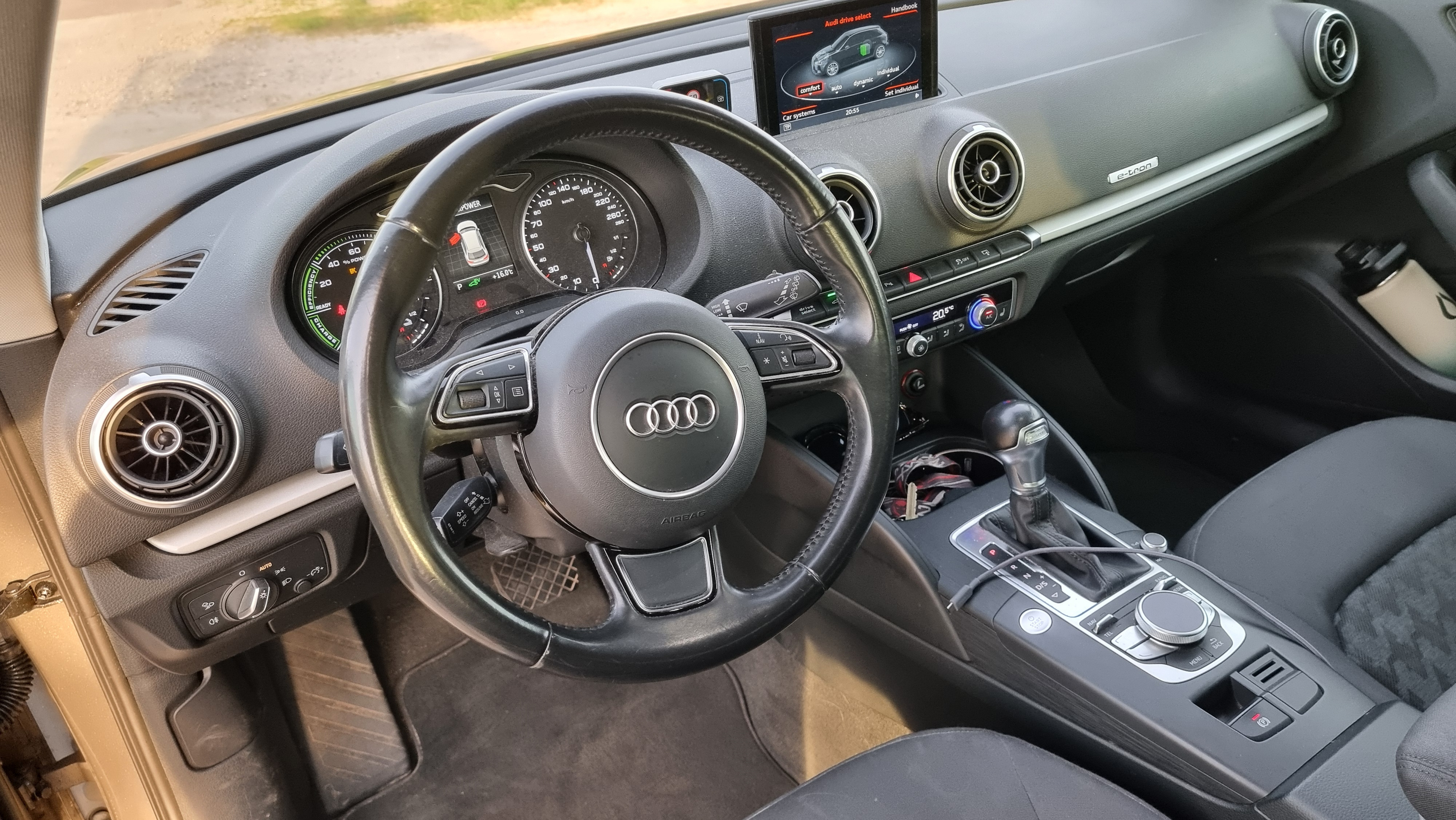 Grå Audi A3 Sportback fra 2015