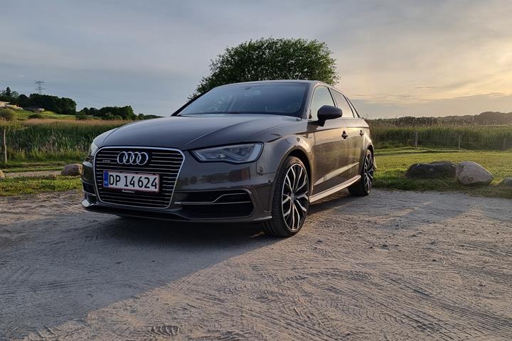 Grå Audi A3 Sportback fra 2015