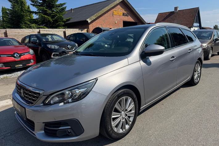 undefined Peugeot 308 fra 2020