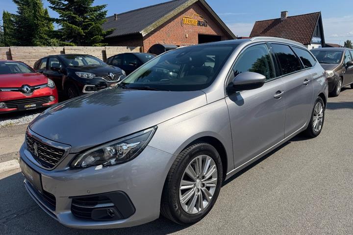 undefined Peugeot 308 fra 2020