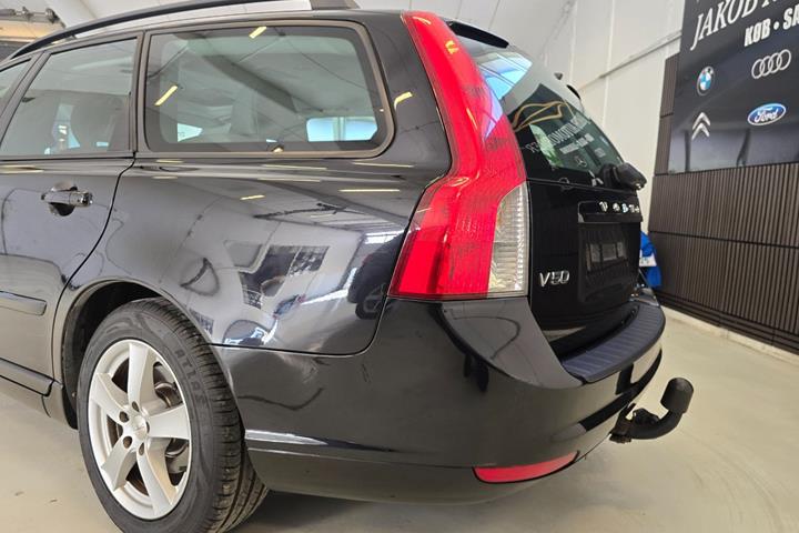 Sort Volvo V50 fra 2011