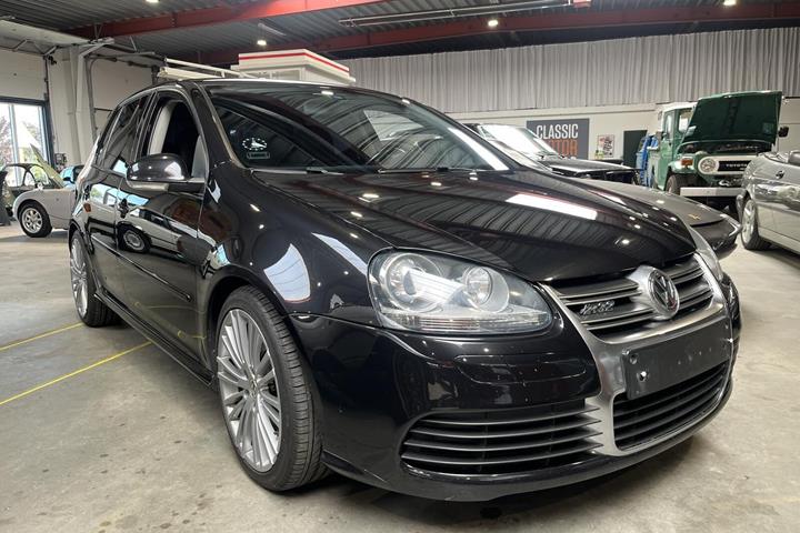 Sort VW Golf fra 2007