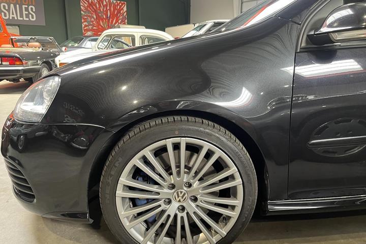 Sort VW Golf fra 2007