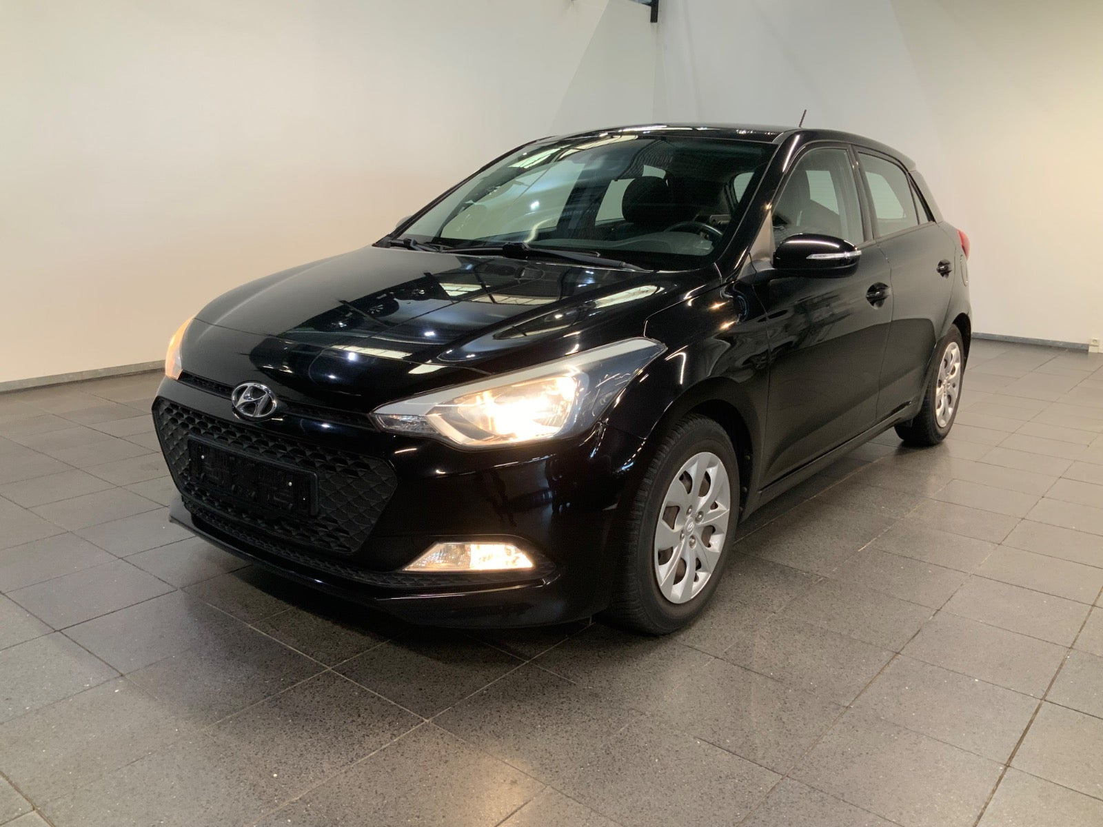 Hyundai i20 1,25 Spring