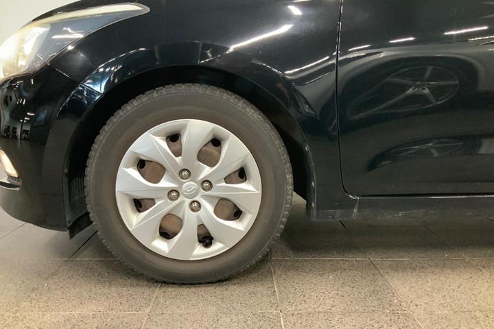 Sort Hyundai i20 fra 2017