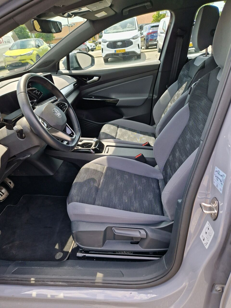 Grå VW ID.4 fra 2023