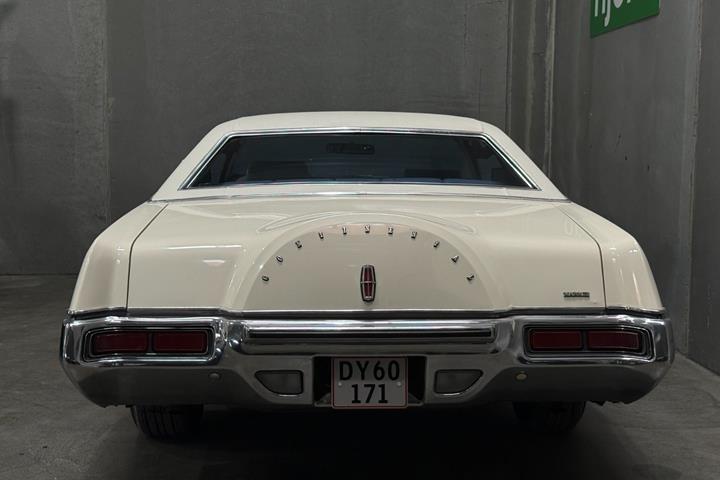 undefined Ford Lincoln Continental fra 1972