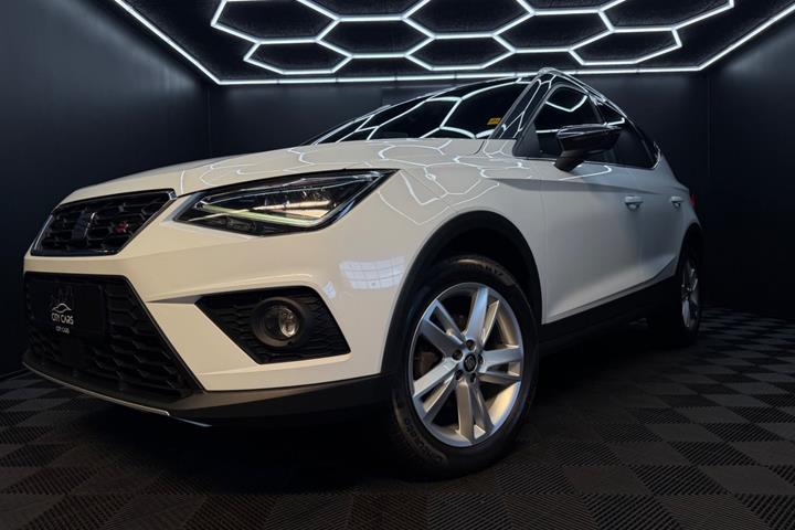 Hvid Seat Arona fra 2019