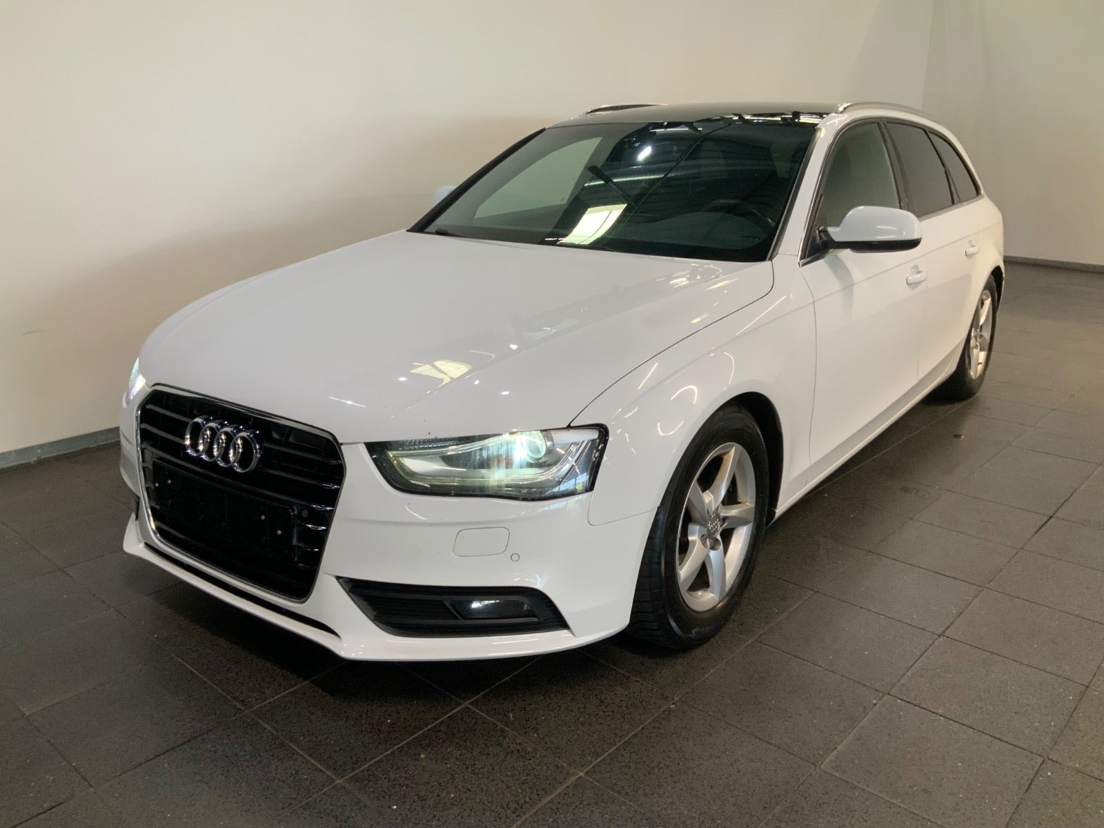 Audi A4 2,0 TDi 120 Avant
