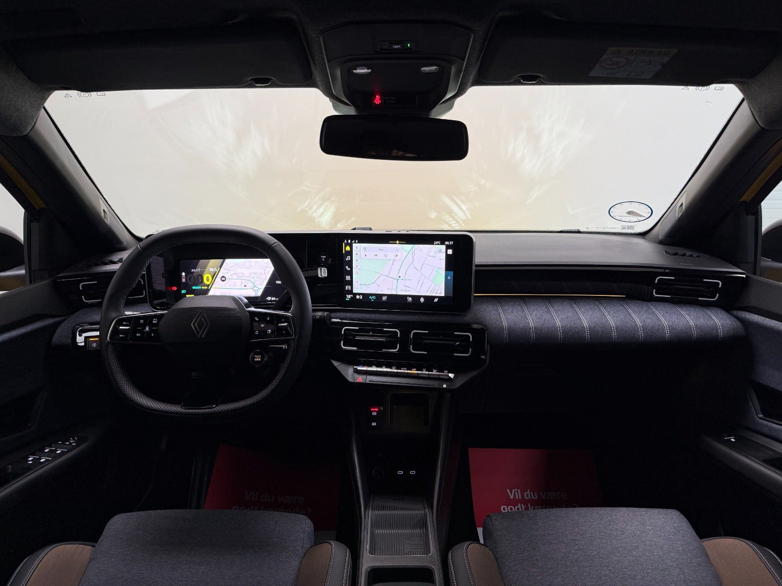 Gul Renault 5 E-Tech fra 2025