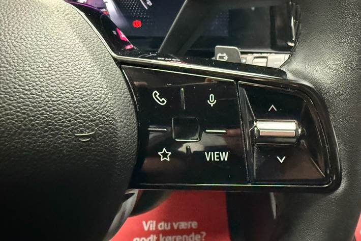 Hvid Renault Megane E-Tech fra 2022