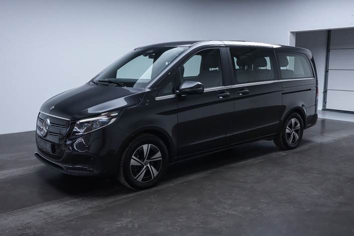 Grå Mercedes EQV300 fra 2025