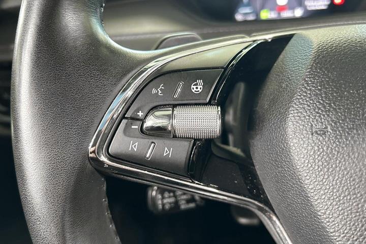 Sølv Skoda Enyaq fra 2022