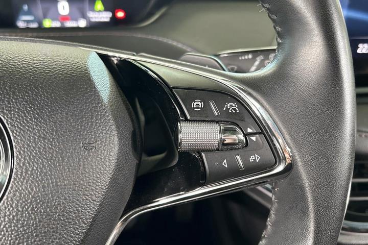 Sølv Skoda Enyaq fra 2022
