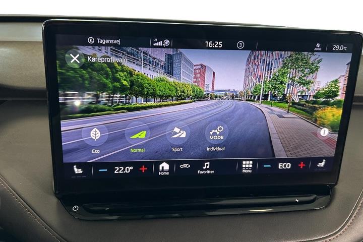 Sølv Skoda Enyaq fra 2022