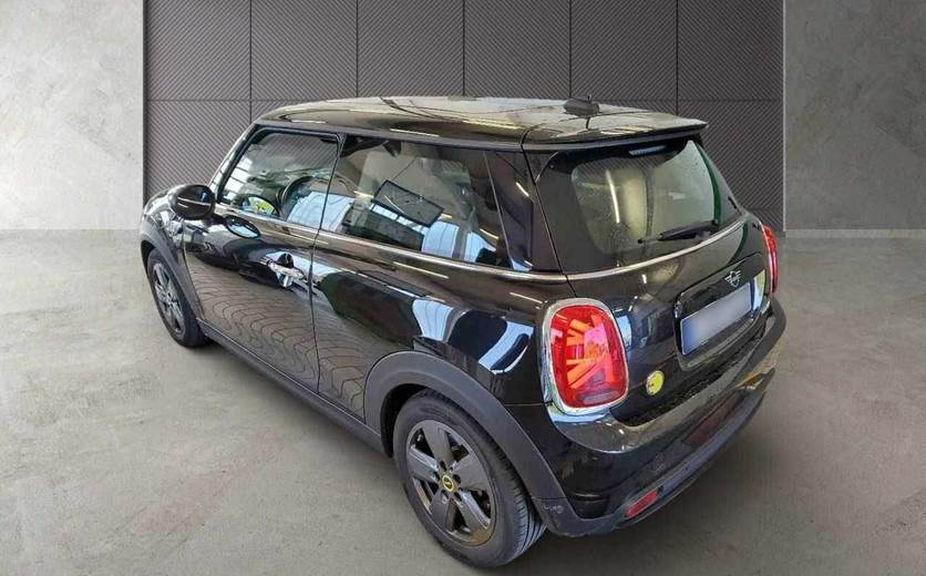 Mini Cooper SE Essential