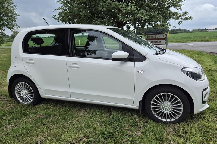 Hvid VW UP! fra 2016