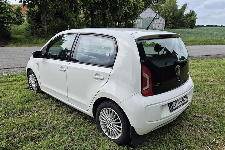 Hvid VW UP! fra 2016