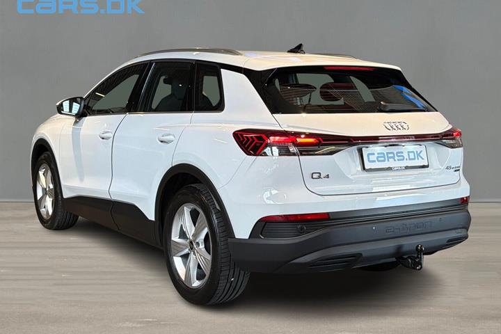 Hvid Audi Q4 fra 2026