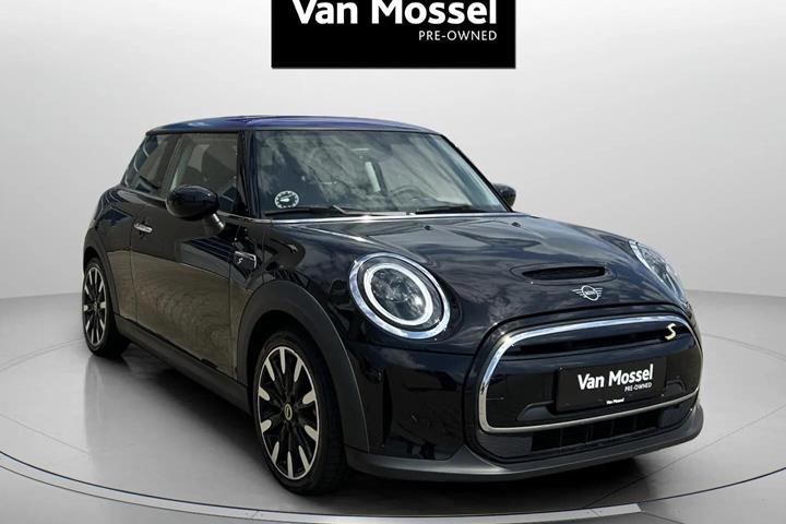 Sort Mini Cooper fra 2021